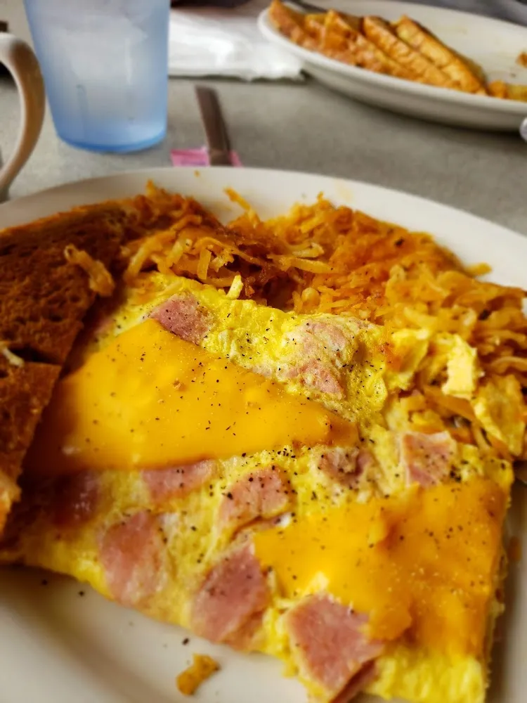Ham and Cheese Omelette with Hash Browns