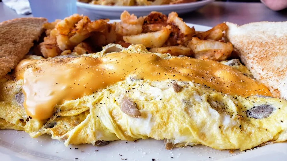 Mushroom and Cheese Omelette